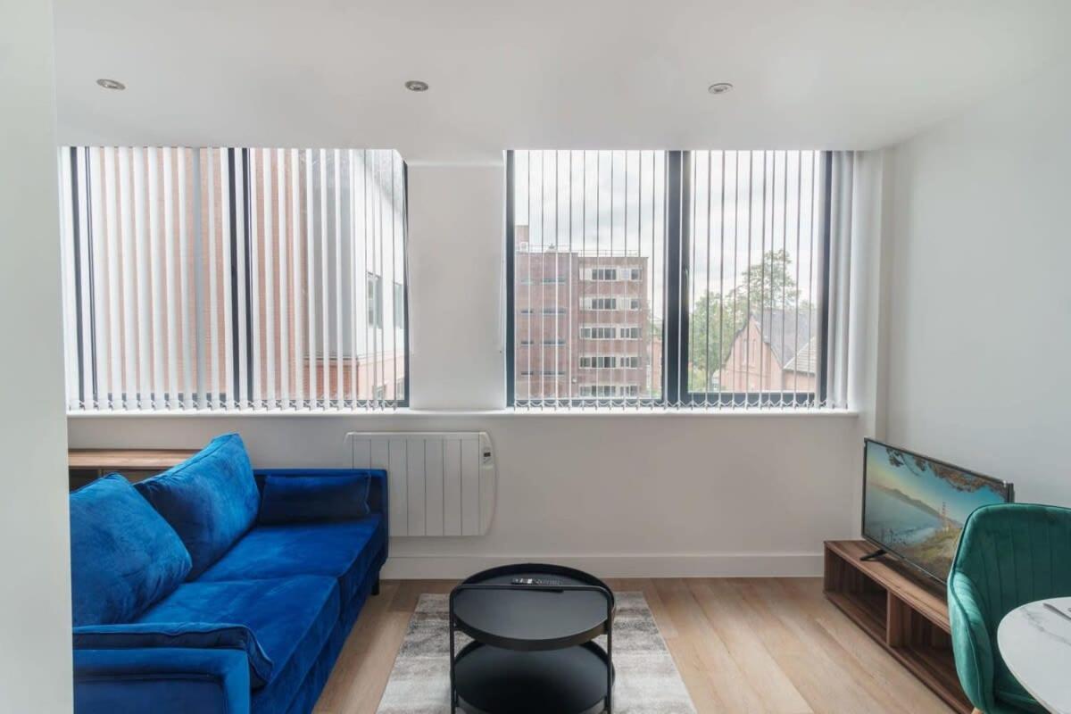 Zeni, Alexandra Rise Sleek Apartamento